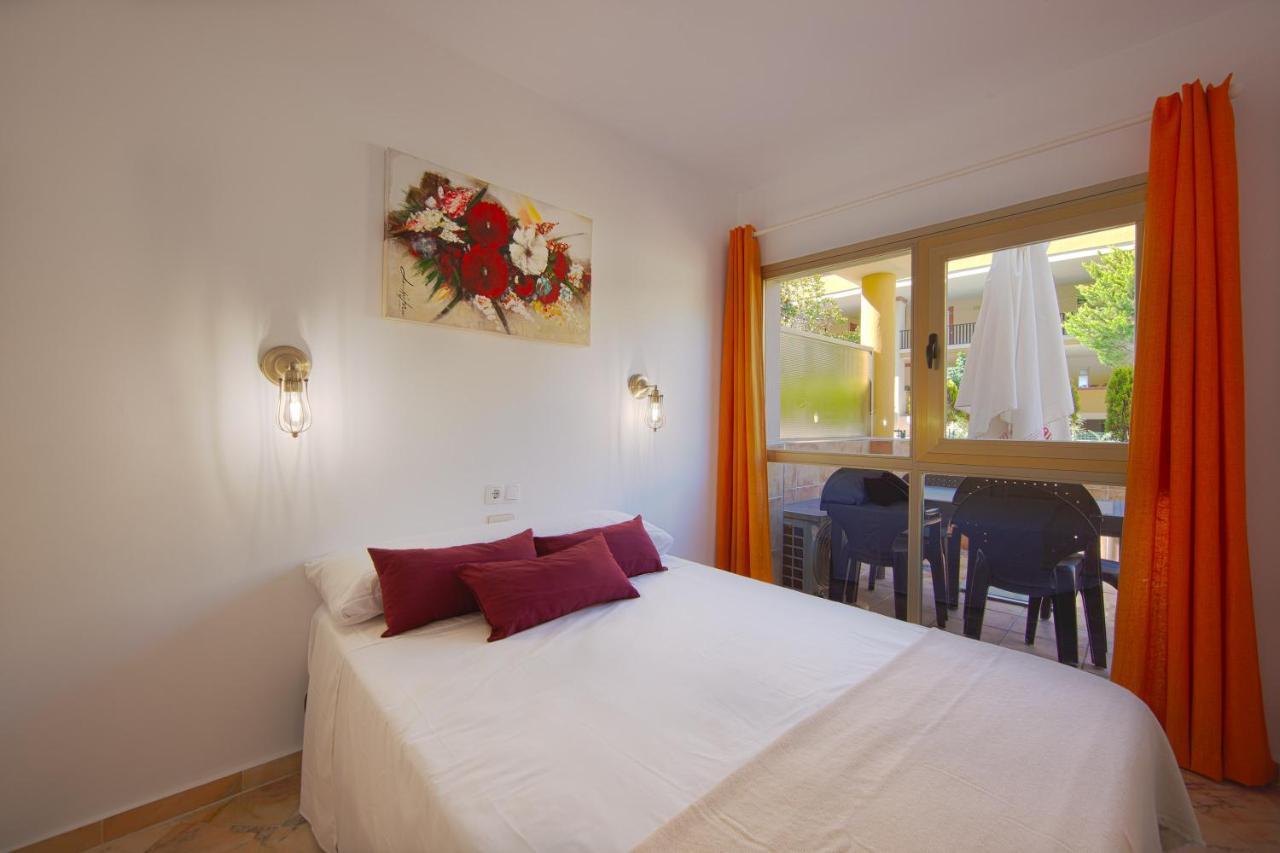 Varios Apartamentos Romana Playa Elviria Marbella Bagian luar foto