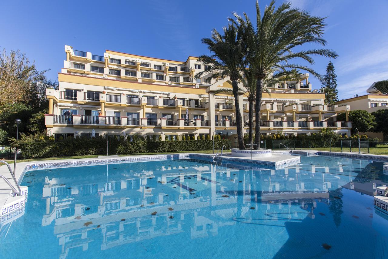 Varios Apartamentos Romana Playa Elviria Marbella Bagian luar foto