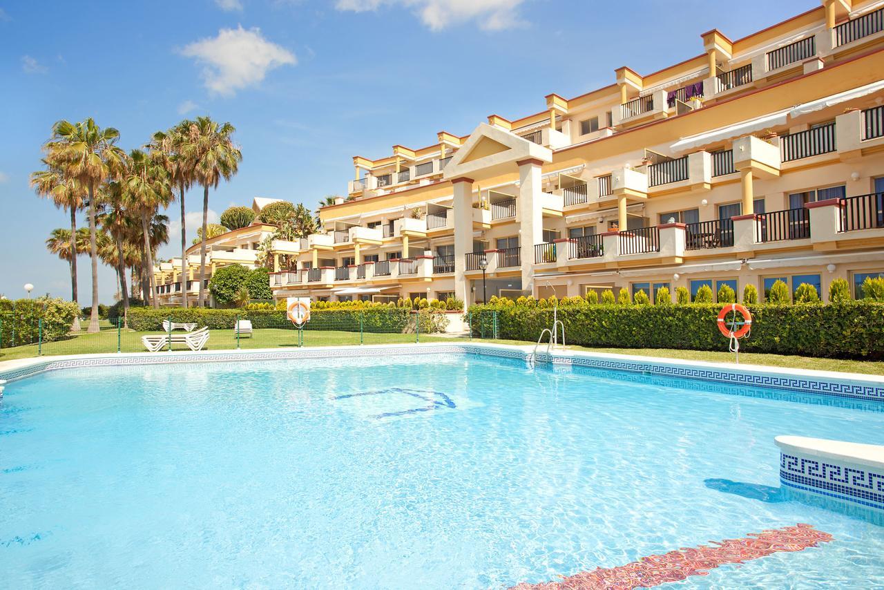 Varios Apartamentos Romana Playa Elviria Marbella Bagian luar foto