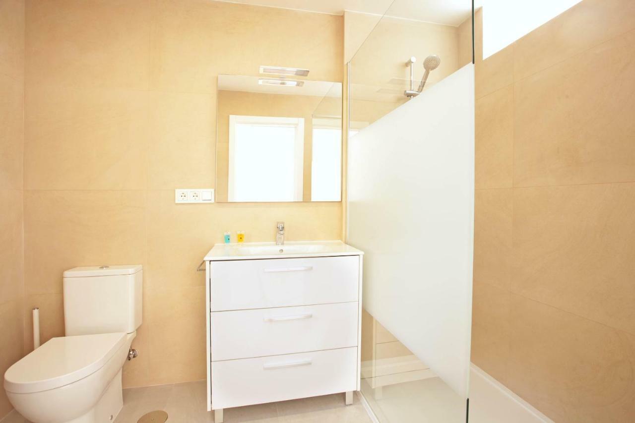Varios Apartamentos Romana Playa Elviria Marbella Bagian luar foto
