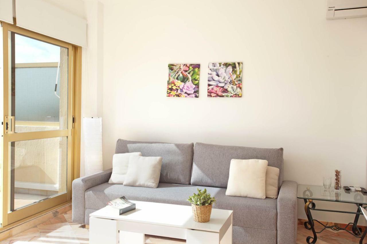 Varios Apartamentos Romana Playa Elviria Marbella Bagian luar foto