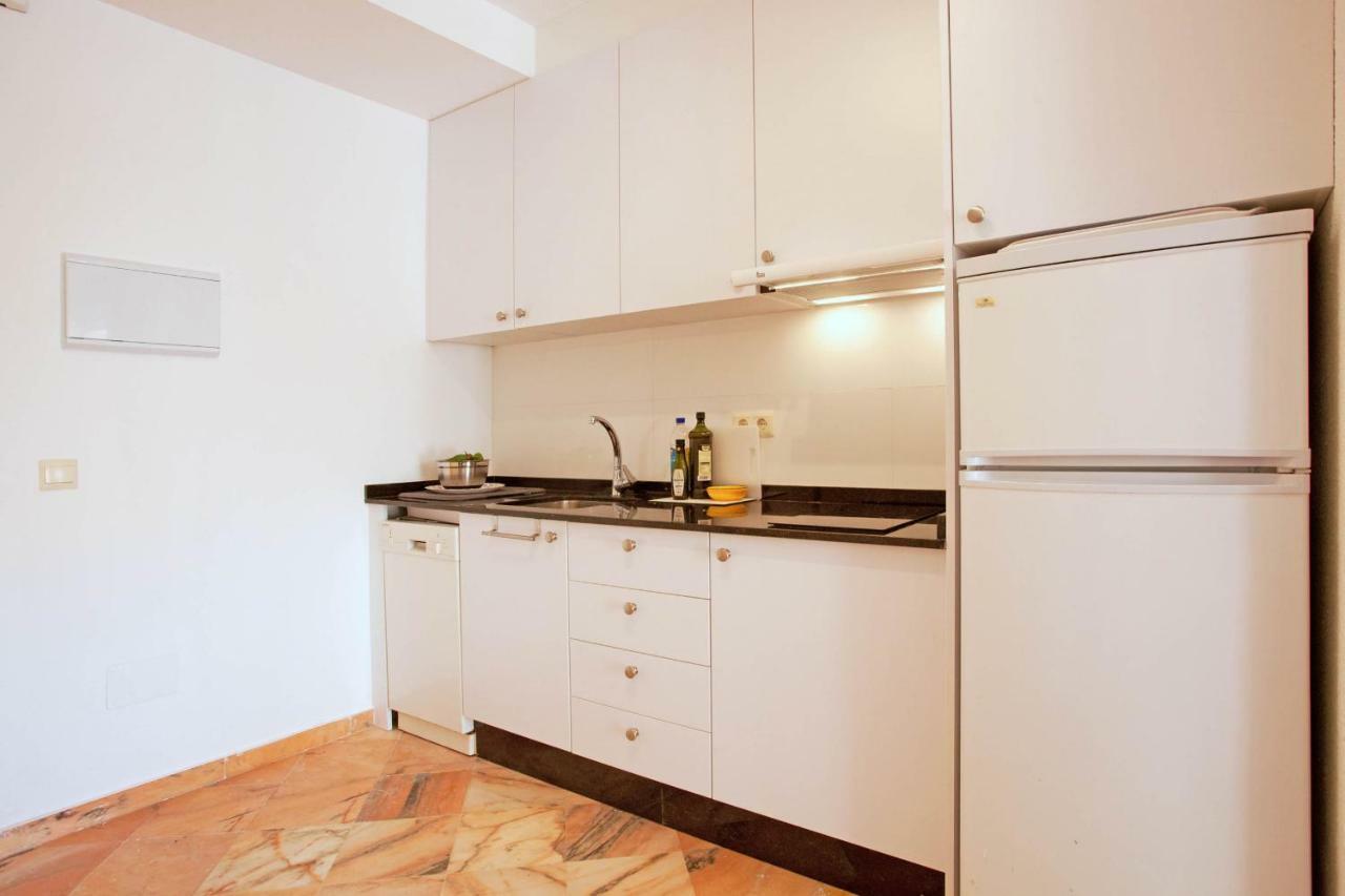 Varios Apartamentos Romana Playa Elviria Marbella Bagian luar foto