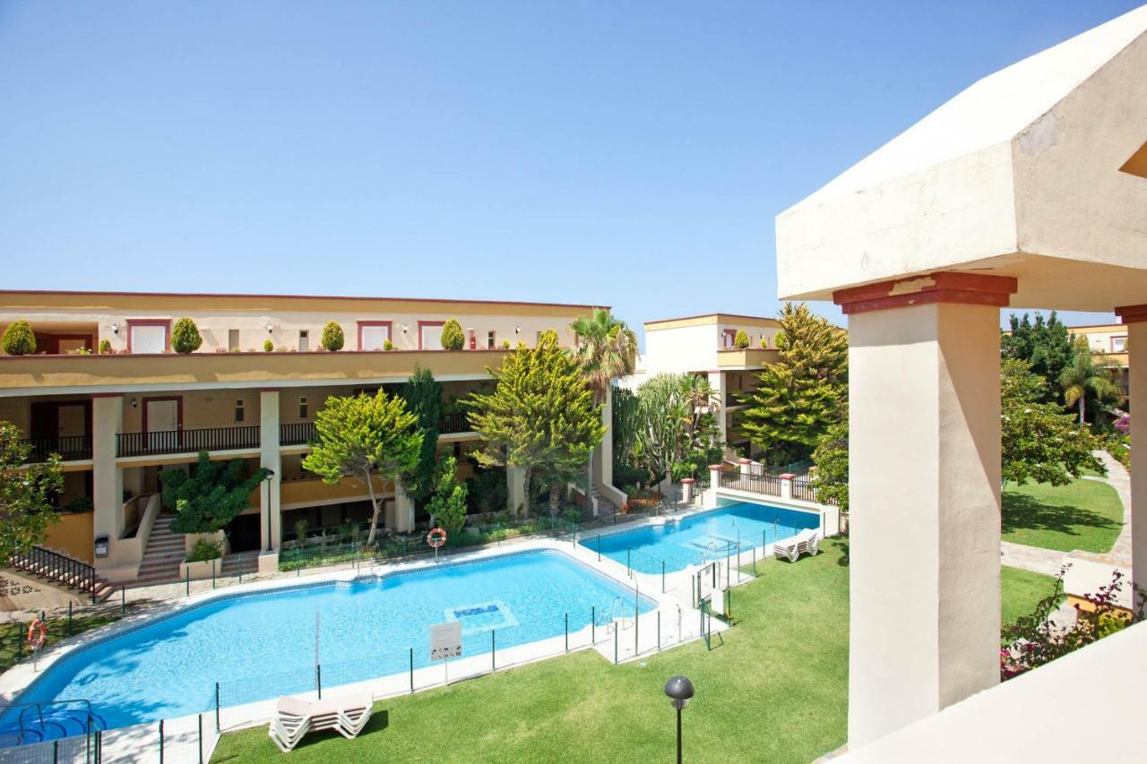 Varios Apartamentos Romana Playa Elviria Marbella Bagian luar foto